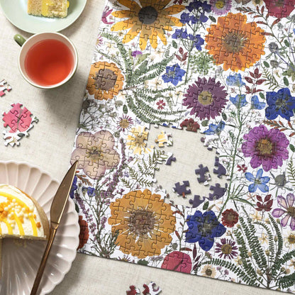 Botanist | 1000 Piece Puzzle